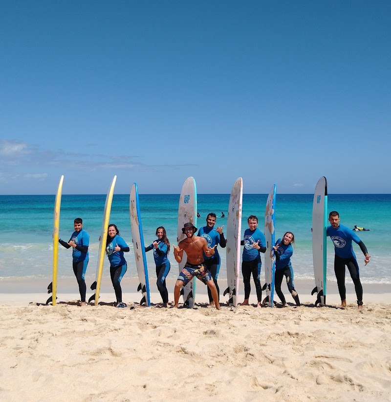 Surf en Nomad Surf Camp Fuerteventura
