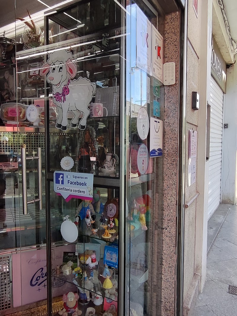 Confiteria-Pasteleria Cordero