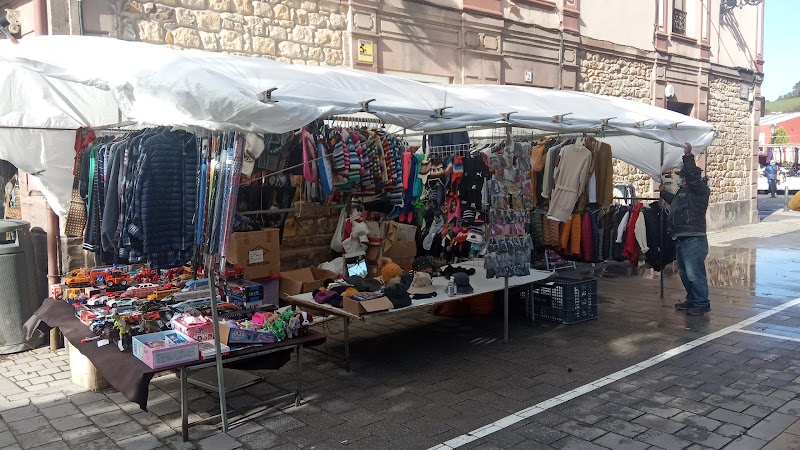 Marché hebdomadaire de Cabezón de la Sal