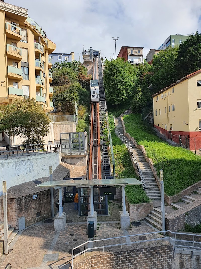 Ascensor Río de la Pila