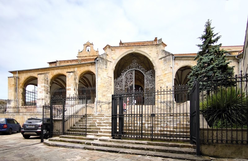 サンタ・マリア・教会