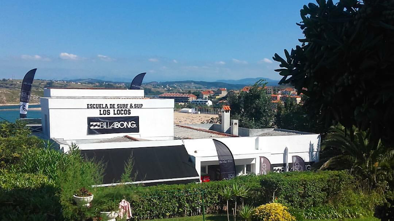 Los Locos Surf Camp & Surf School