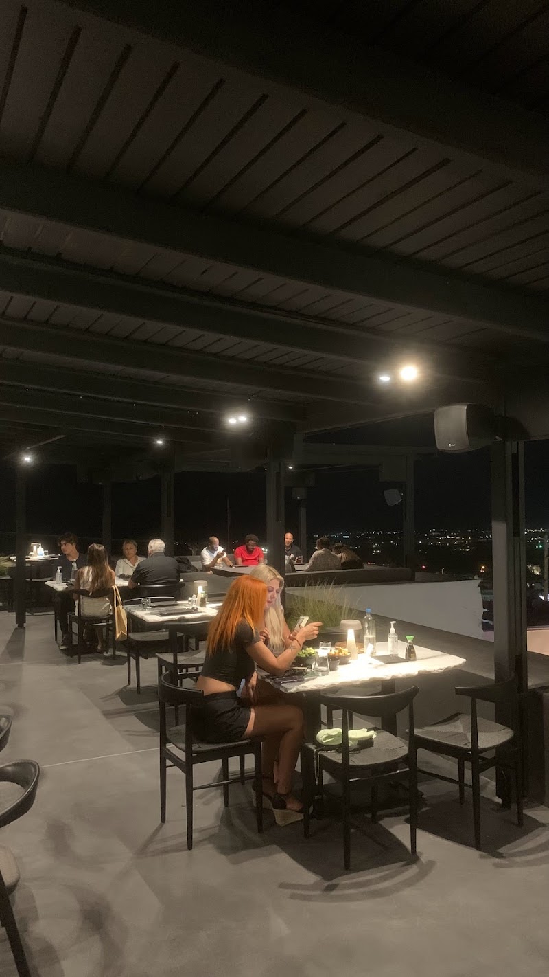 Hachiko Sushi Tales & Cocktails Santorini