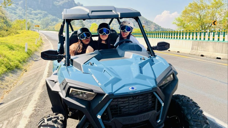 Xtreme Adventure, Tour / Recorridos en Cuatrimoto, senderismo, espeleologia