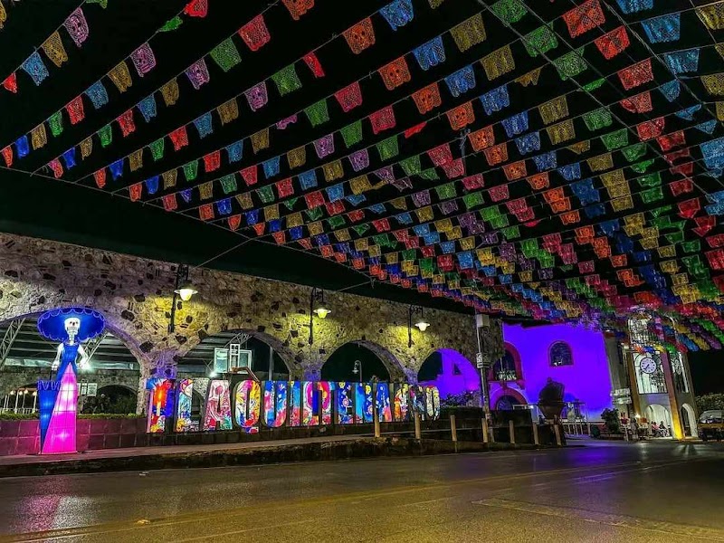 Paseo por el centro de Tlaquiltenango