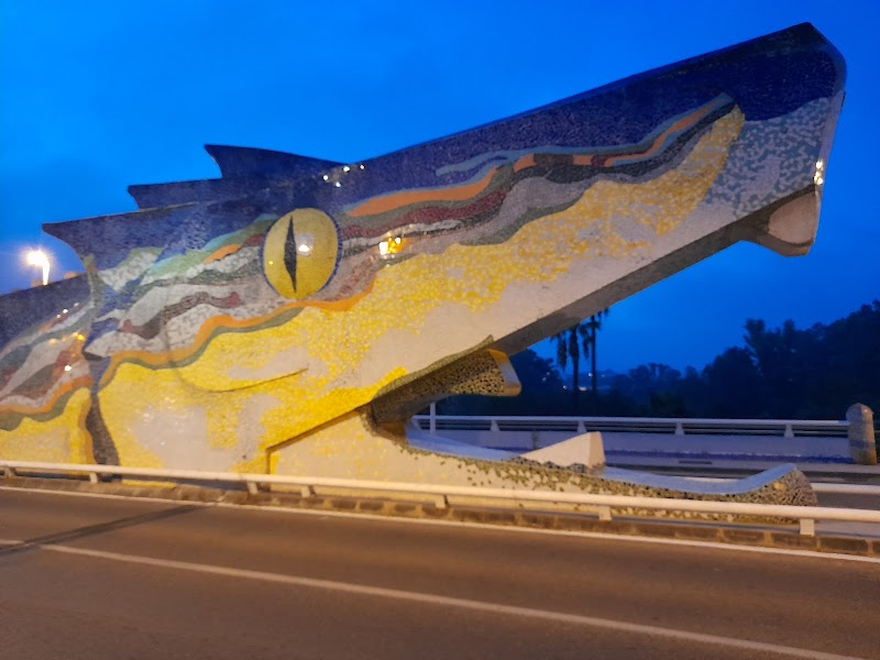 Puente Del Dragon