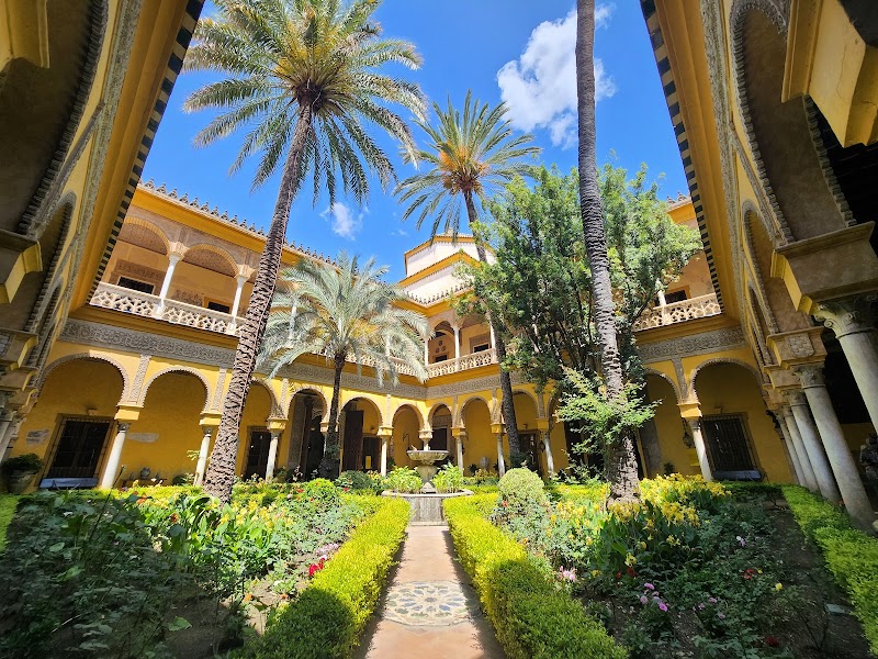 Palacio de Las Duenas
