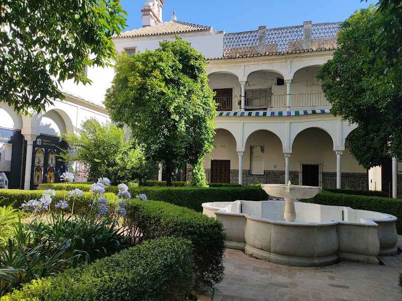 Exposicion 'Una habitacion propia' de Concha Ybarra (Espacio Santa Clara)