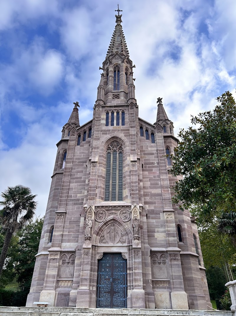 Chapel Mausoleum of the Marquises of Comillas