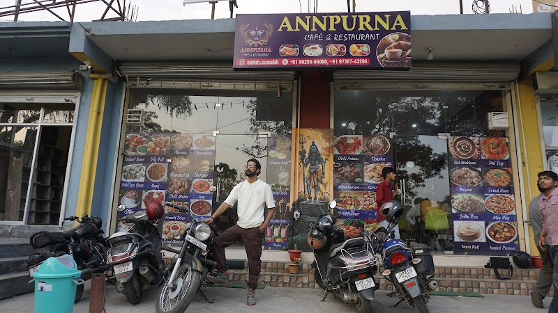 Lunch at Kangra Restaurant