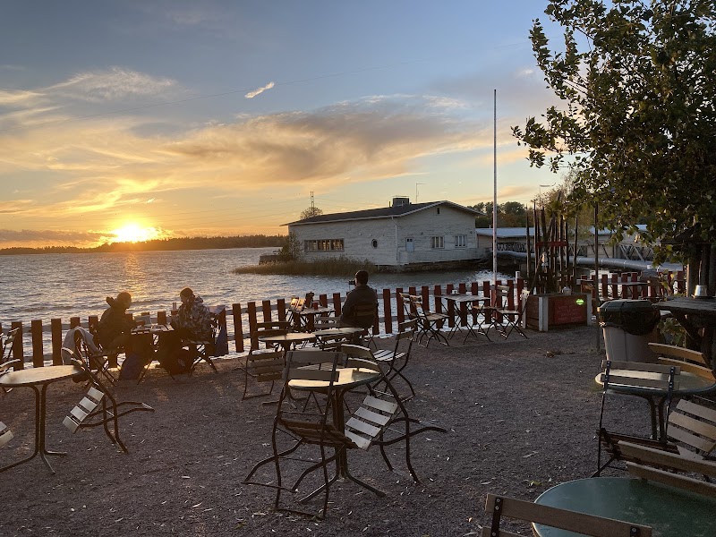 Mittagessen im Cafe Regatta