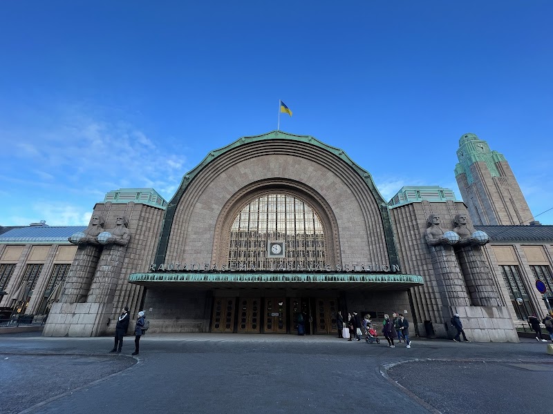 Fahrt ins Stadtzentrum Helsinki