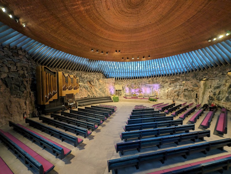 Besichtigung der Felsenkirche (Temppeliaukio)