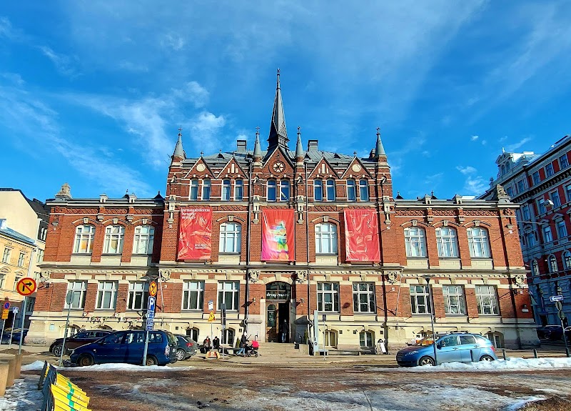 Besuch des Designmuseums Helsinki