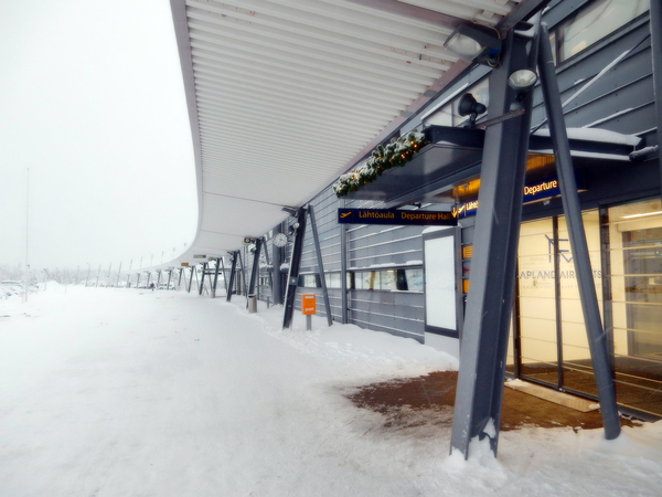 Flug von Rovaniemi nach Stockholm