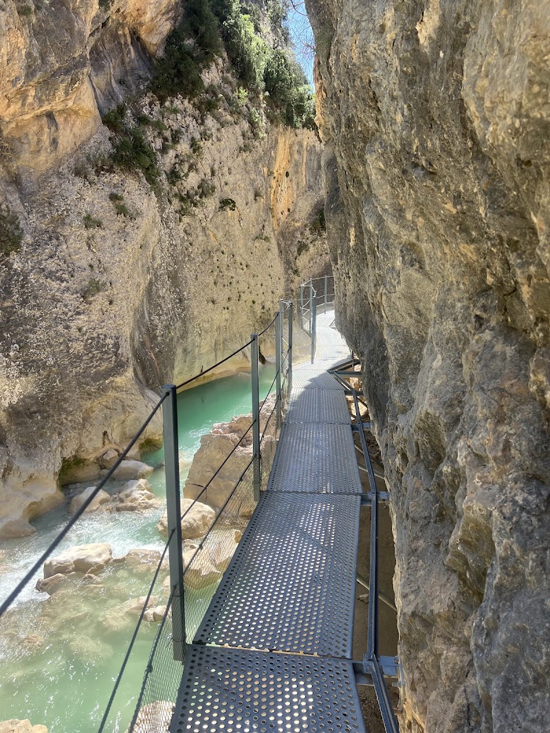 Pasarelas de Alquezar