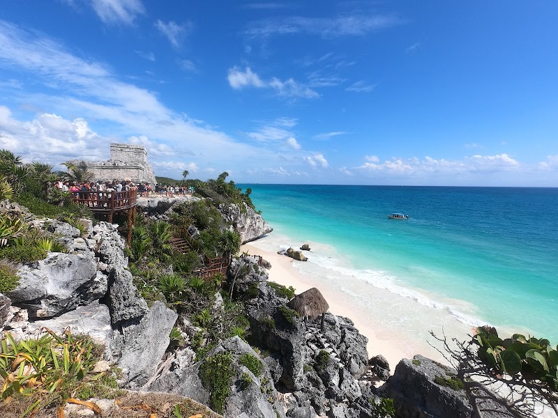 Playa Ruinas