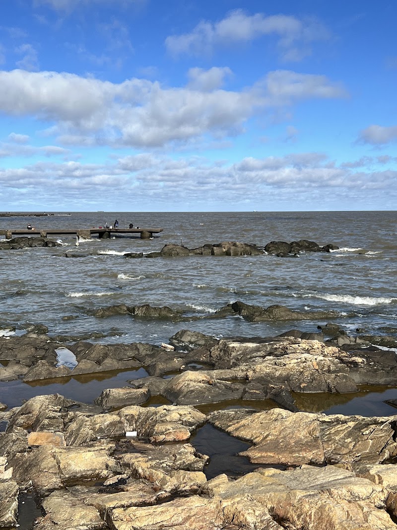 Mirador y Escollera de Clubes de Pesca