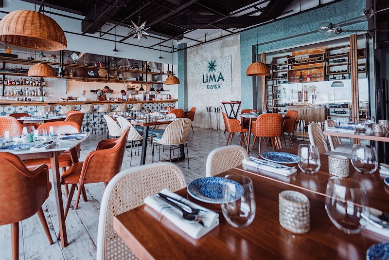 Cena en Lima Bistro