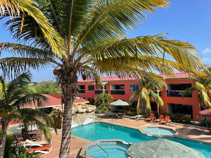 Del Rey Apartments