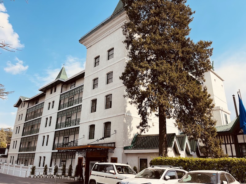 The Restaurant (The Oberoi Cecil)