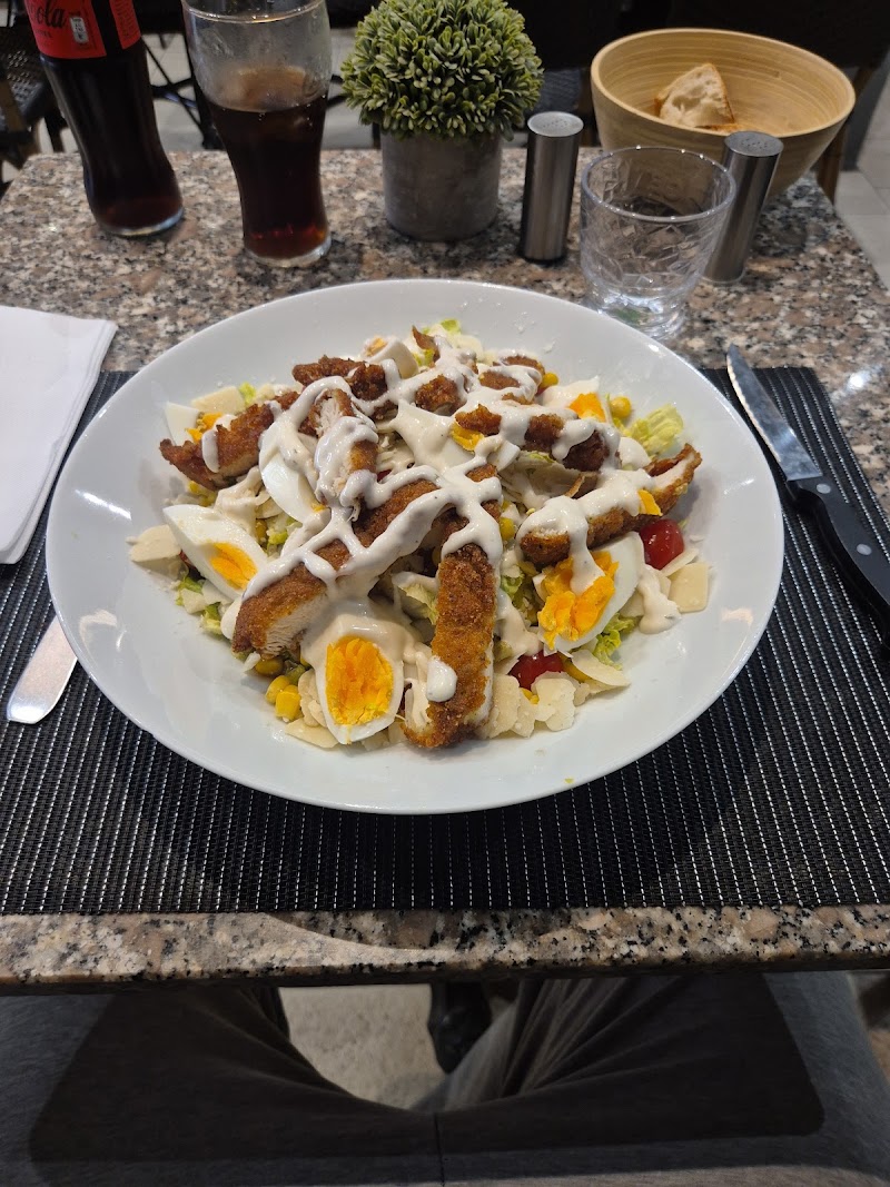Pause cafe en terrasse a La Garde