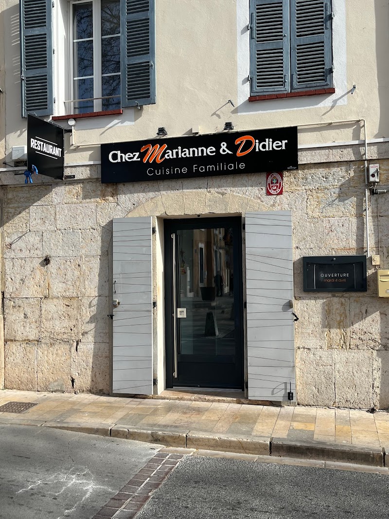 Pause dejeuner a Flassans-sur-Issole