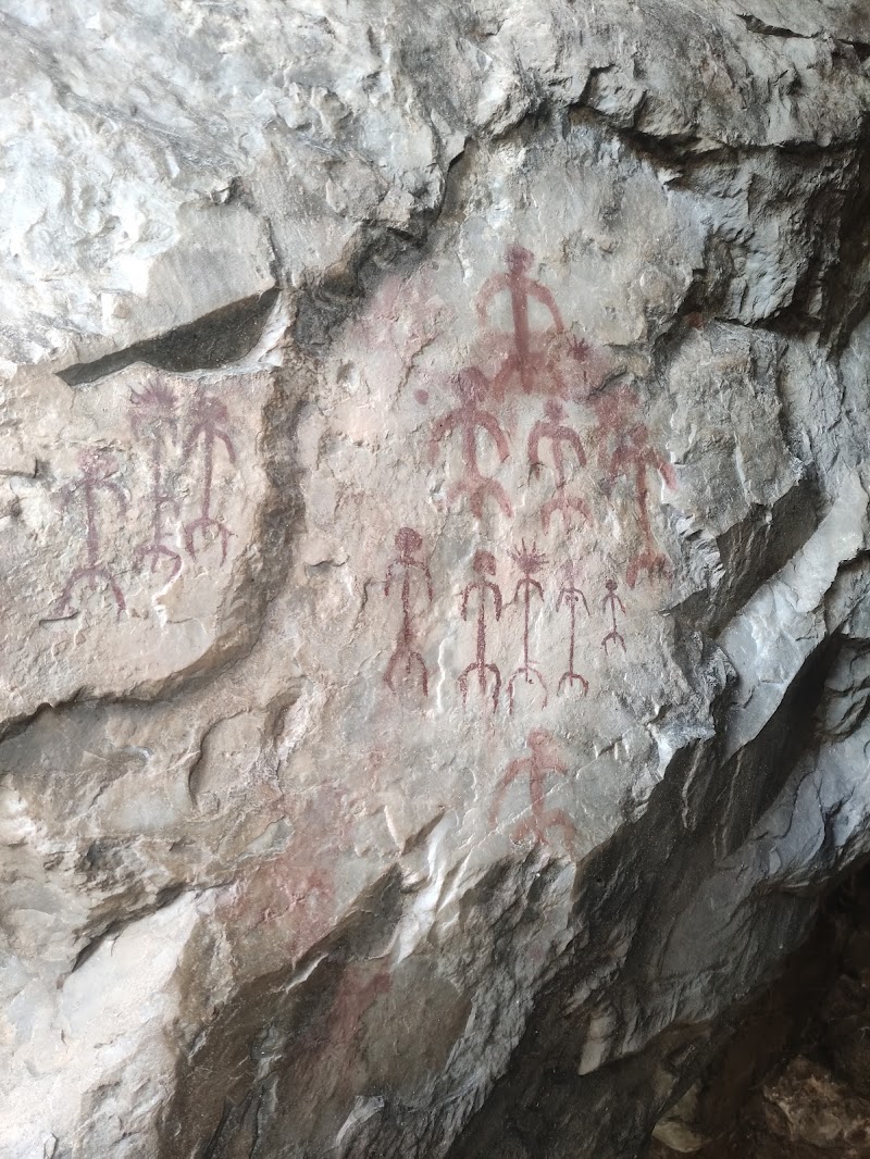 Abrigo del Castillo de Monfragüe (Pinturas Rupestres)