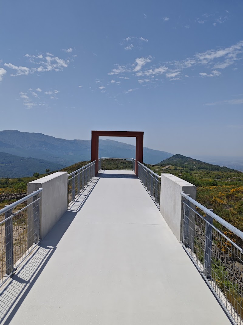 Mirador Experiencial De La Garganta