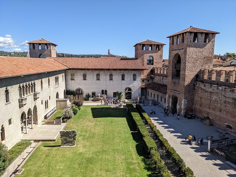 Paseo por Castelvecchio
