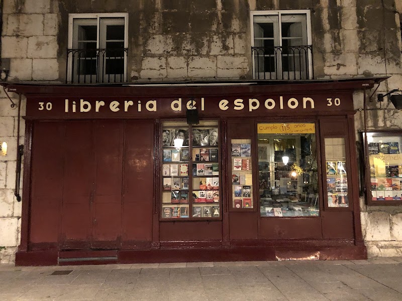 Feria del Libro en Paseo del Espolon