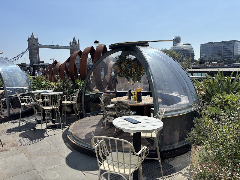 Almuerzo en Coppa Club Tower Bridge