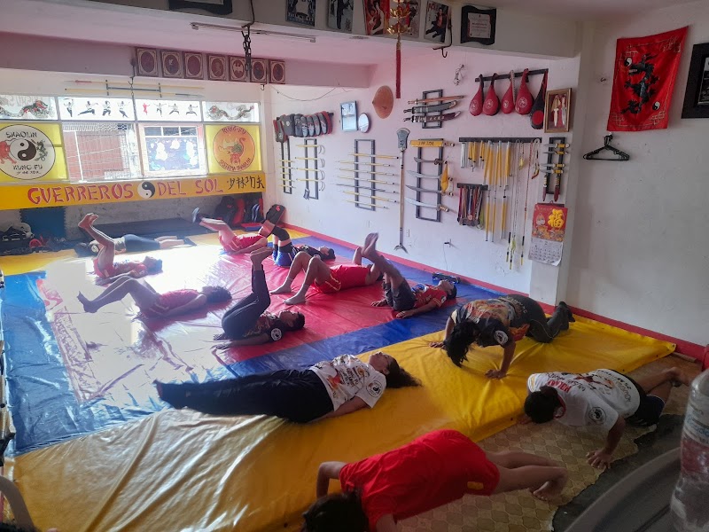 Academia de Kung-fu Shaolin 'Guerreros del Sol'