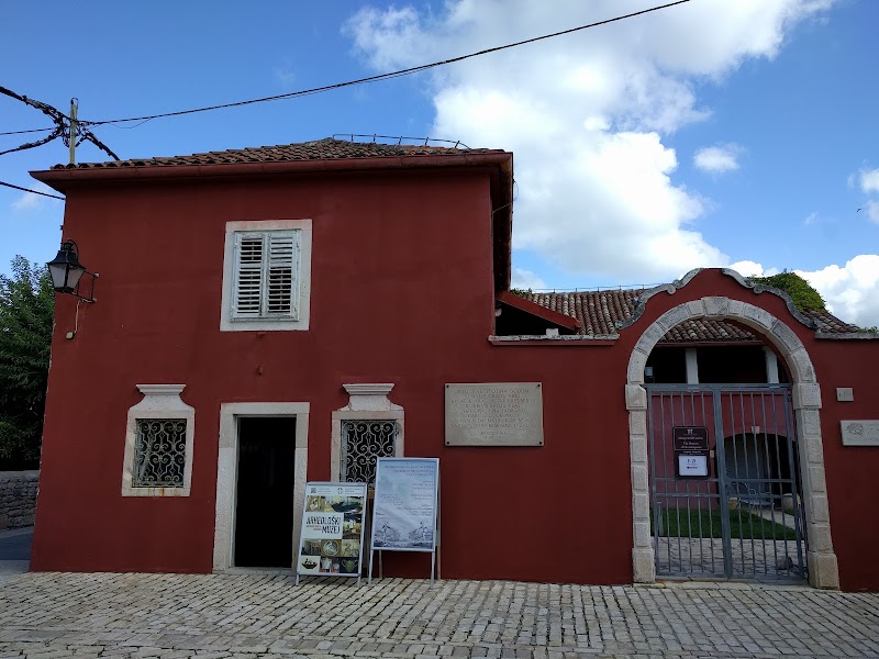 Musée archéologique de Nin