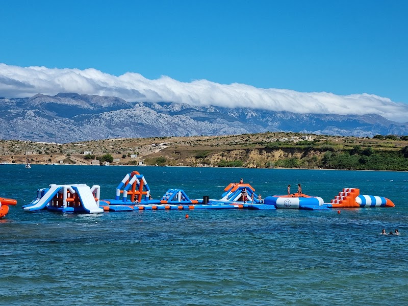 Plage de Rtina