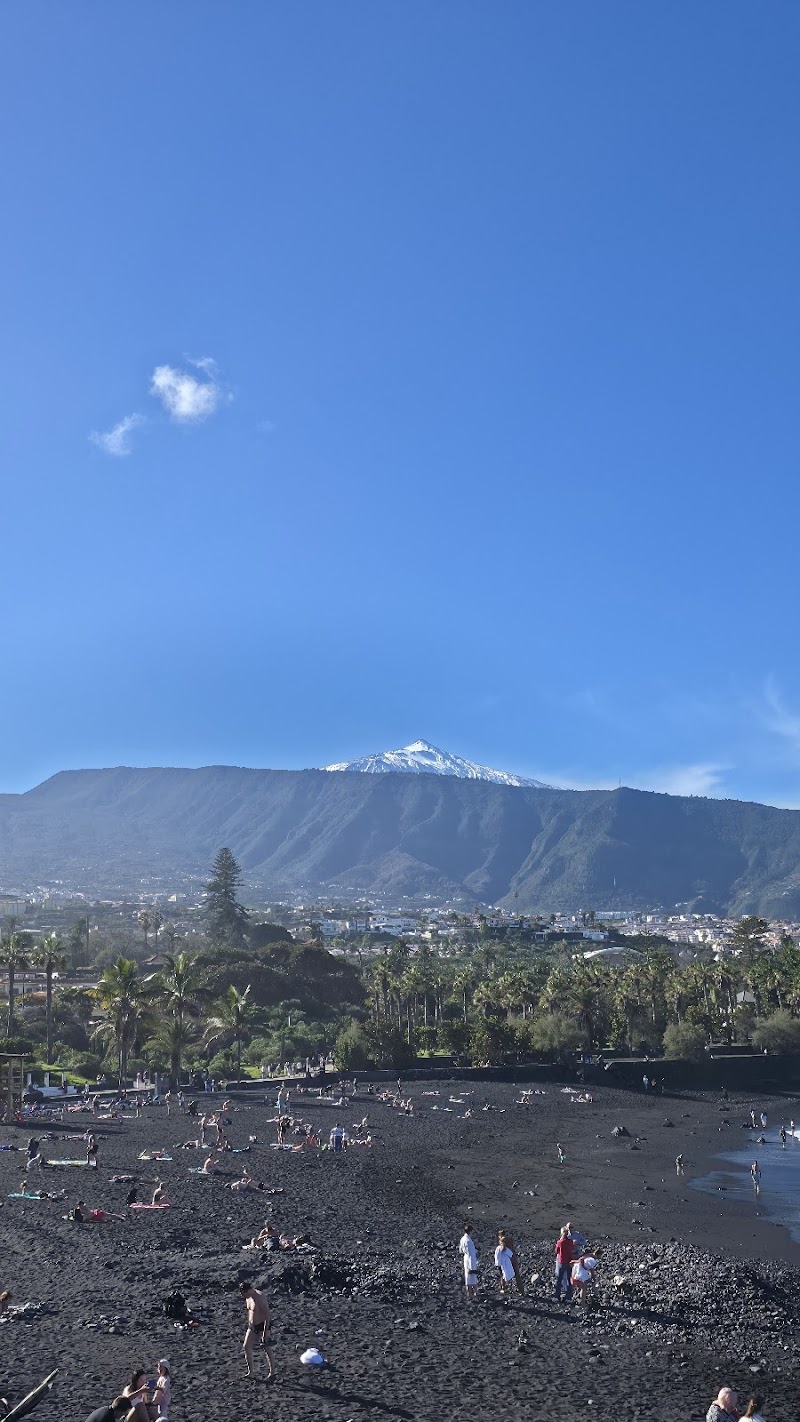 Paseo por Playa Jardín