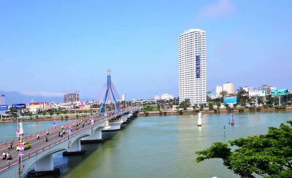 Evening Walk on Han River Bridge
