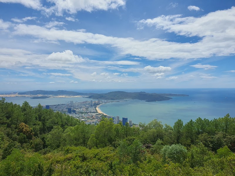 Vung Chua Mountain