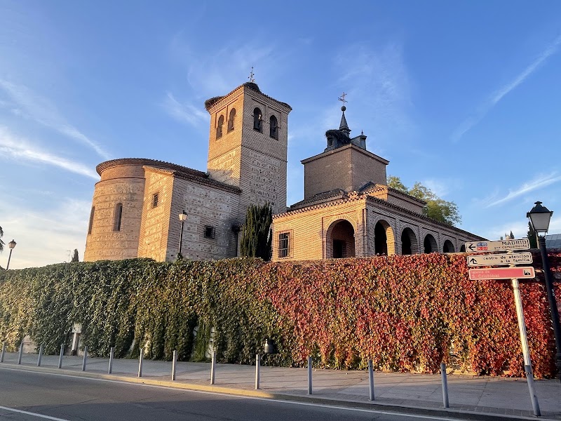 Visit to Iglesia de San Cristóbal