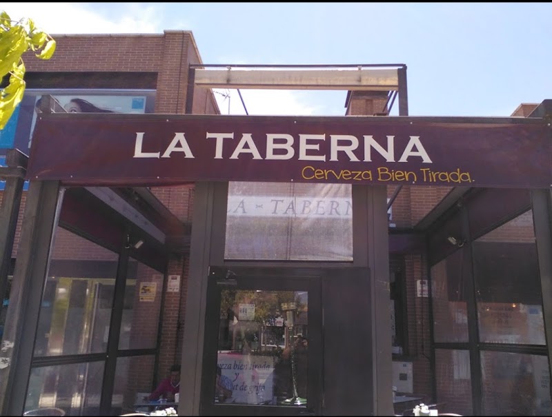 Aperitif in La Taberna, Cerveza Bien Tirada