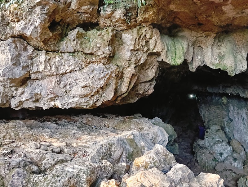Mawsmai Cave