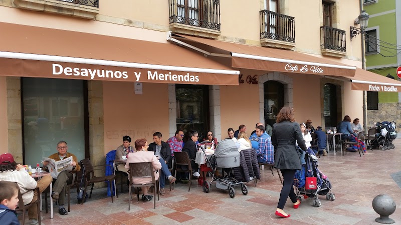 Merienda en Cafe La Villa
