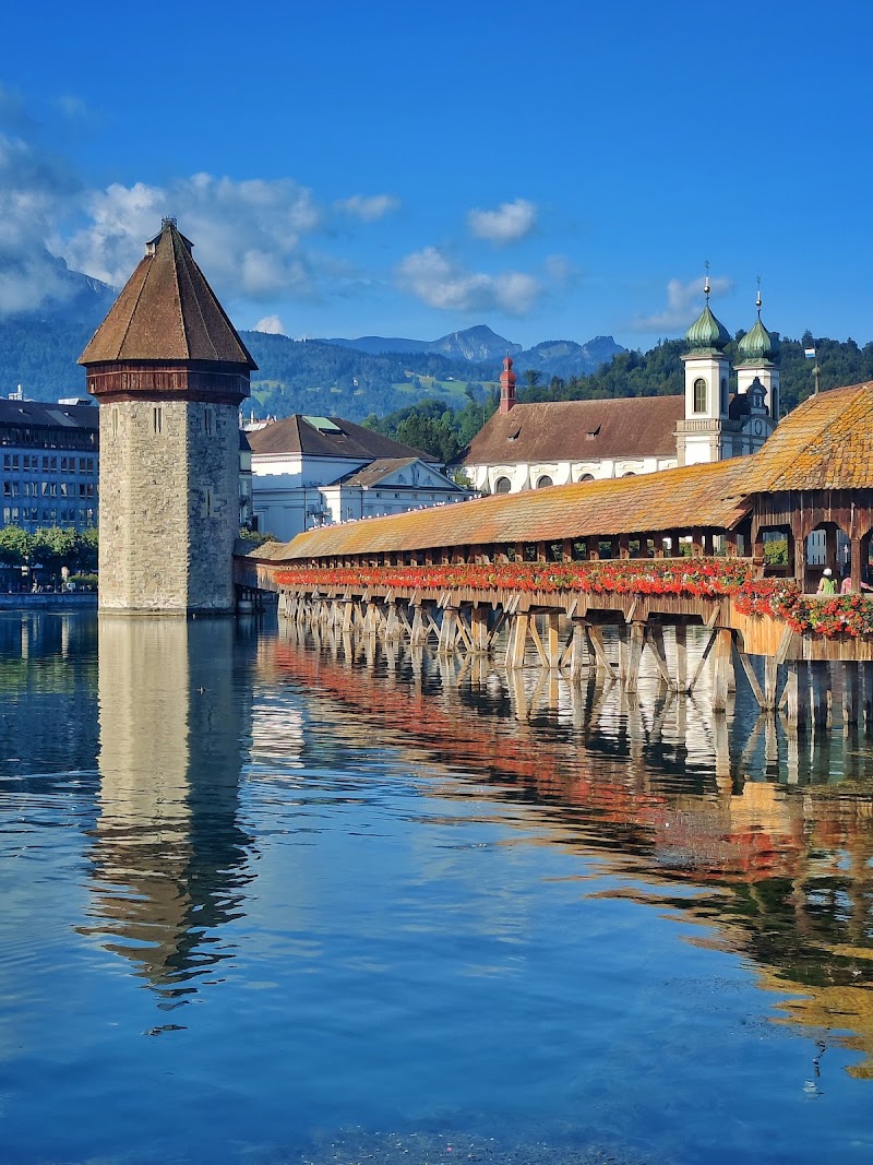 Kapellbrücke (Puente de la Capilla)