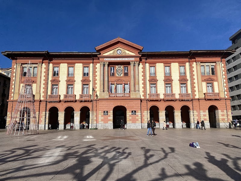Unzaga Plaza eta terrazak