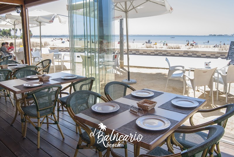 Cena en Restaurante el Balneario Beach