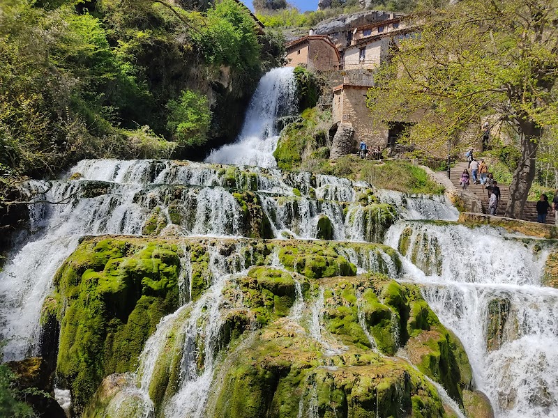 Excursión a la Cascada de Orbaneja del Castillo