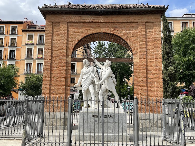 Descanso en la Plaza del Dos de Mayo