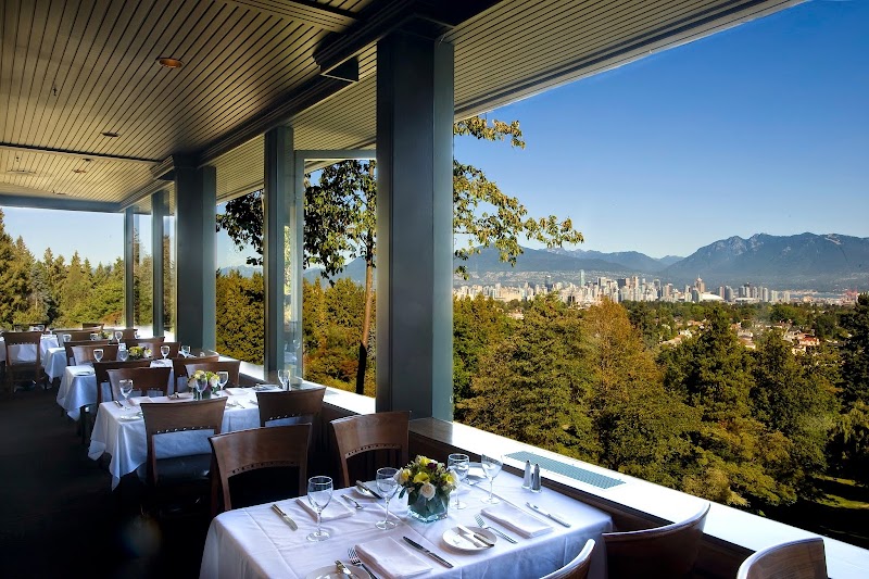 Almuerzo en Seasons in the Park