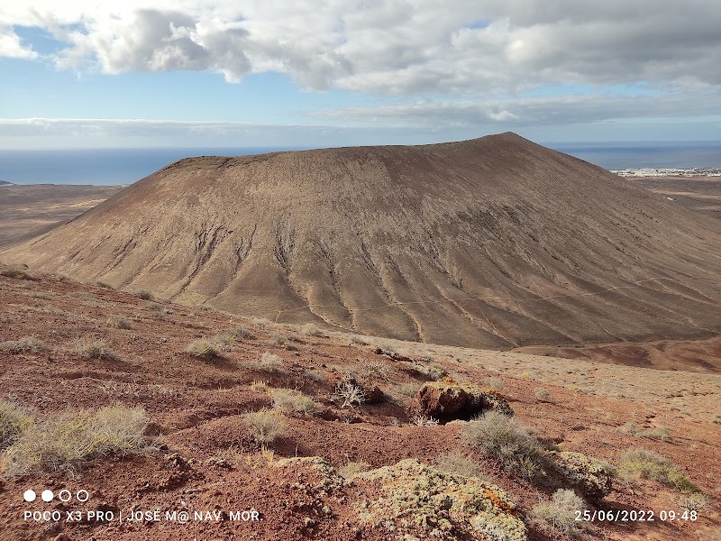 Ruta panorámica en coche: Haría - Teguise