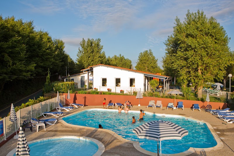 Tarde de descanso en Camping domaine Seres